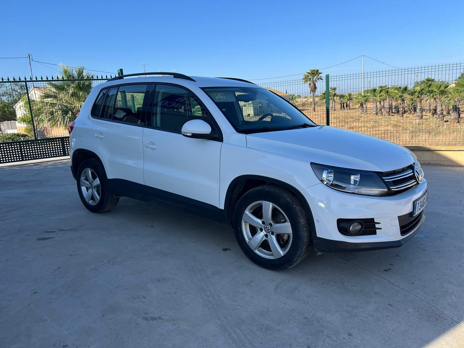 SUV de ocasión revisado en venta en Cotes Cars